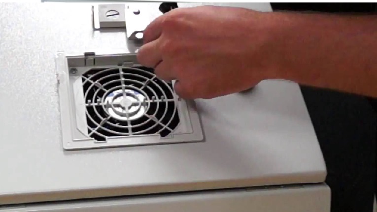 Quạt hút tủ điện công nghiệp