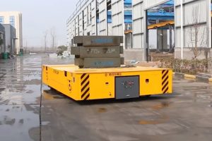 Xe goòng điện chạy pin không ray